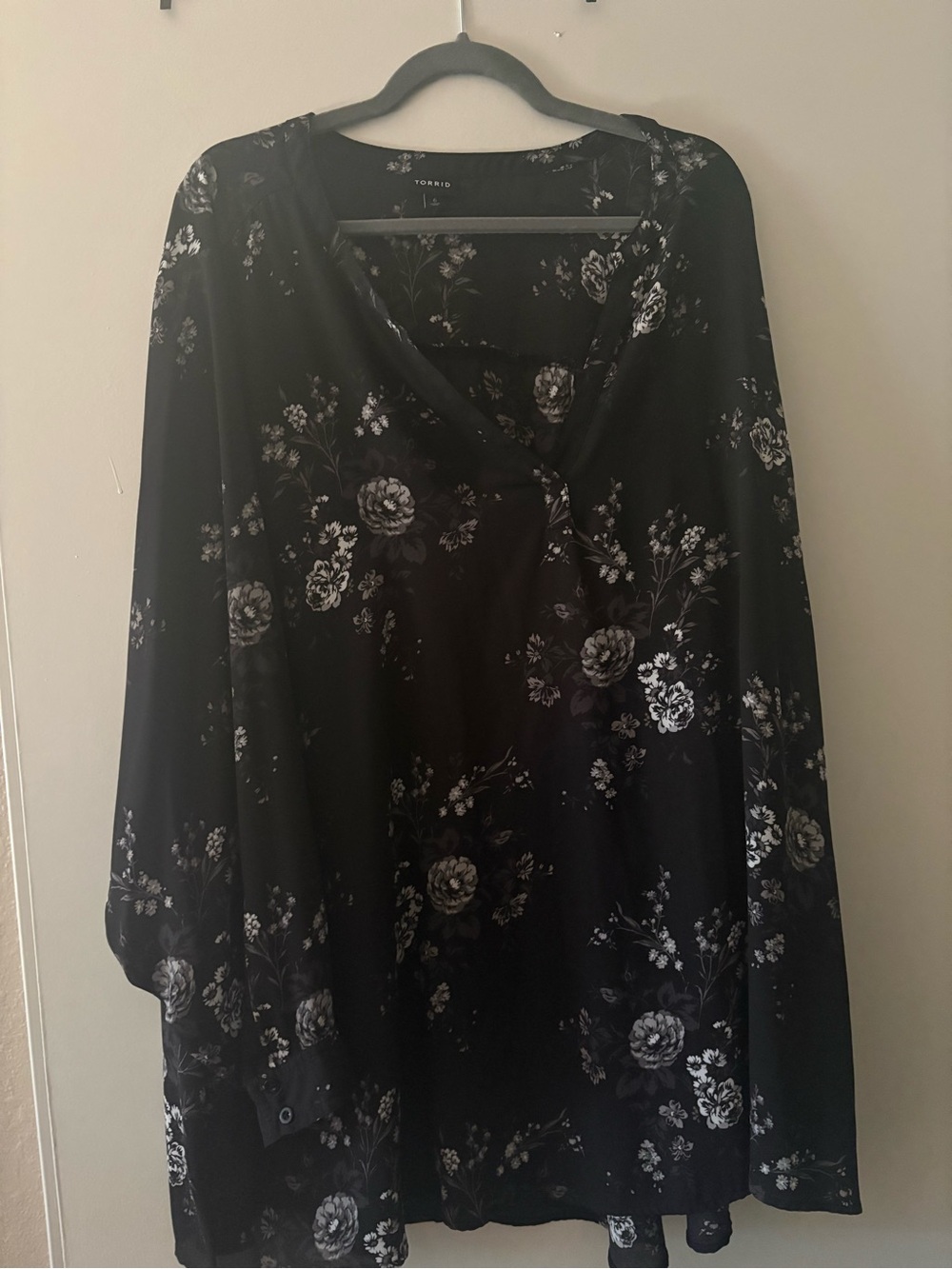 Torrid Black Floral Long Sleeve Blouse